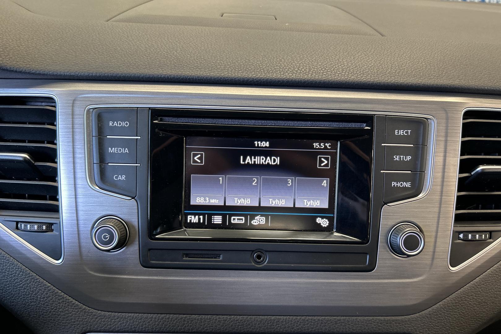 VOLKSWAGEN Golf Sportsvan 2017