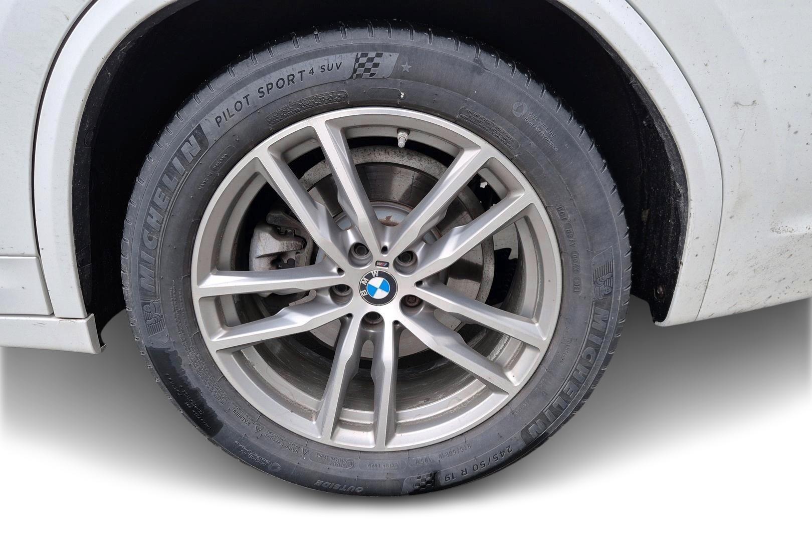 BMW X3 4