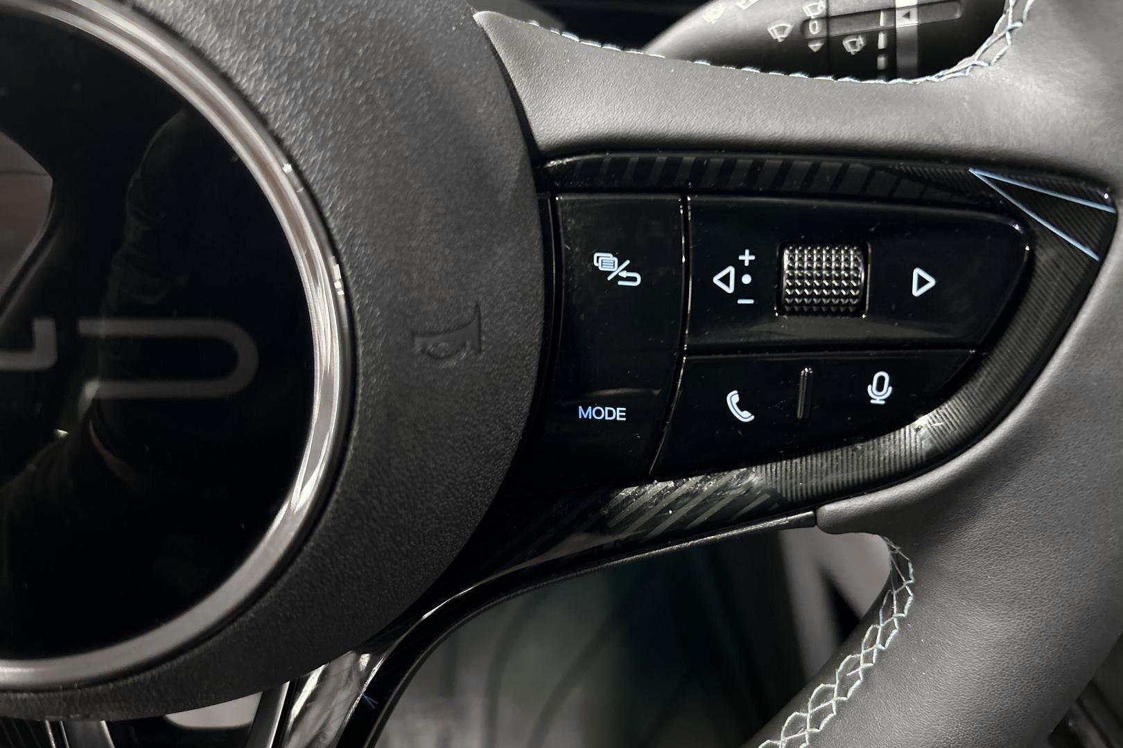BYD Seal 17