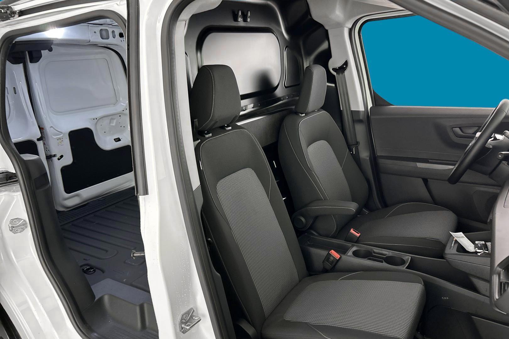 FORD Transit Courier 2025