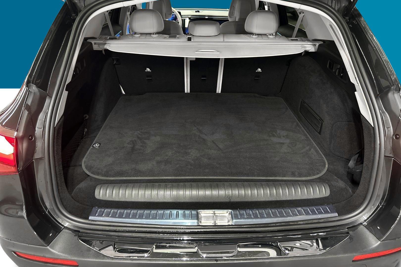 MERCEDES-BENZ E 2025