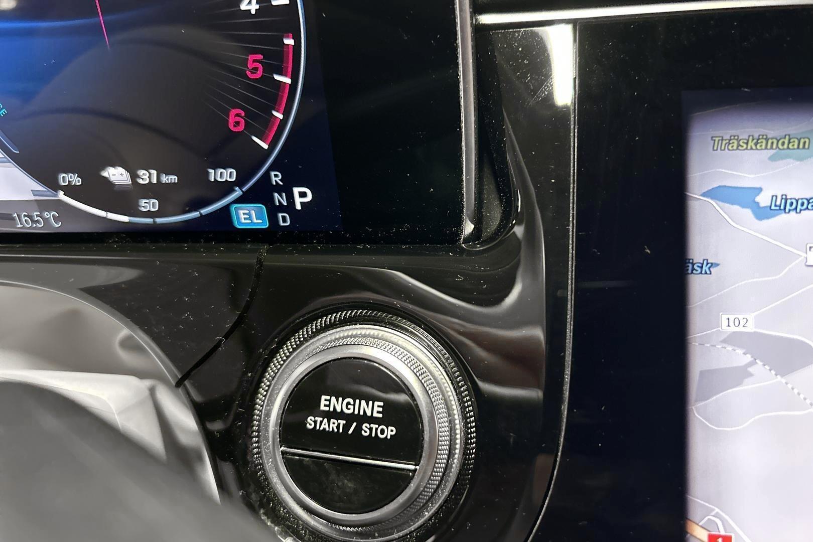 MERCEDES-BENZ E 2025