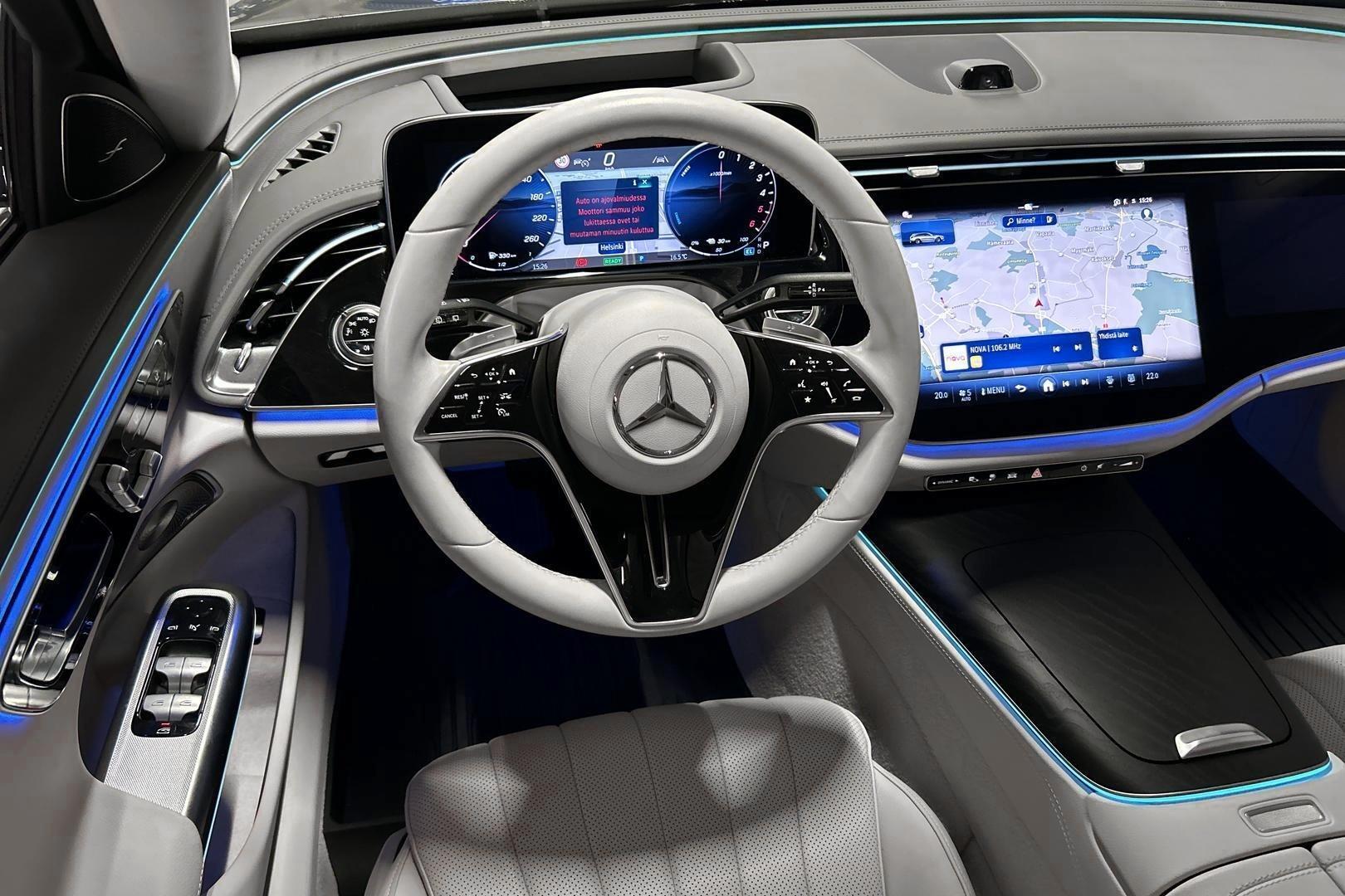 MERCEDES-BENZ E 2025