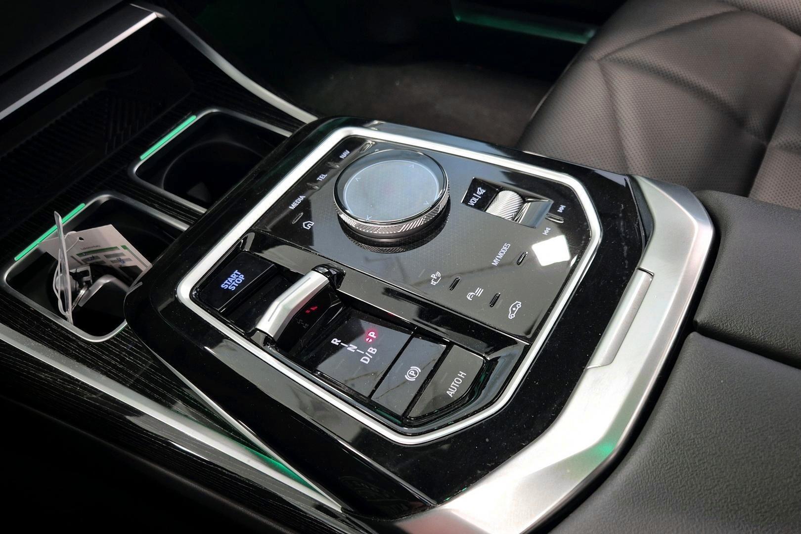 BMW I7 2024