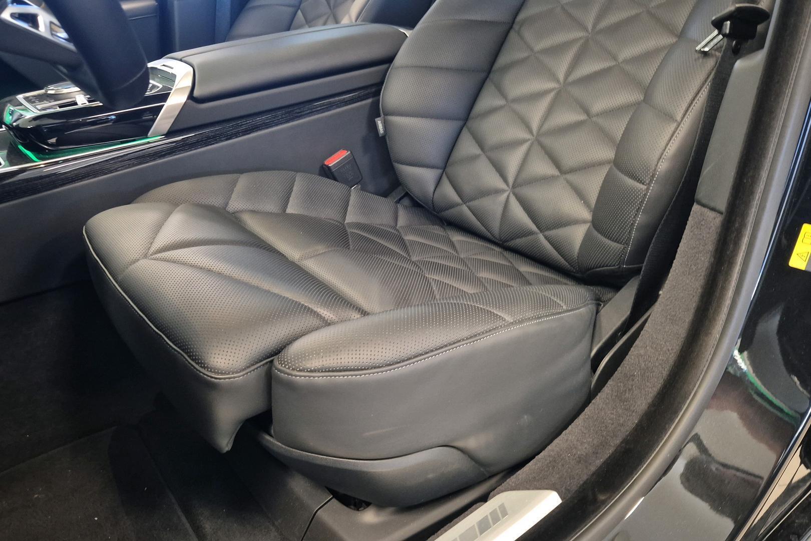 BMW I7 2024