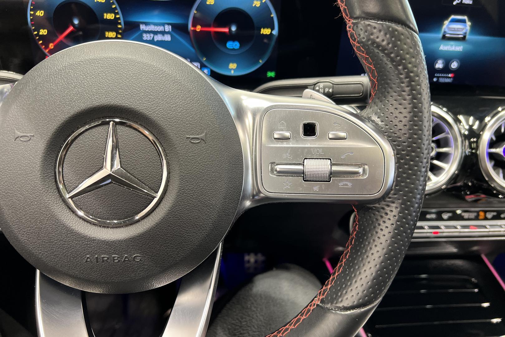 MERCEDES-BENZ EQB 2023