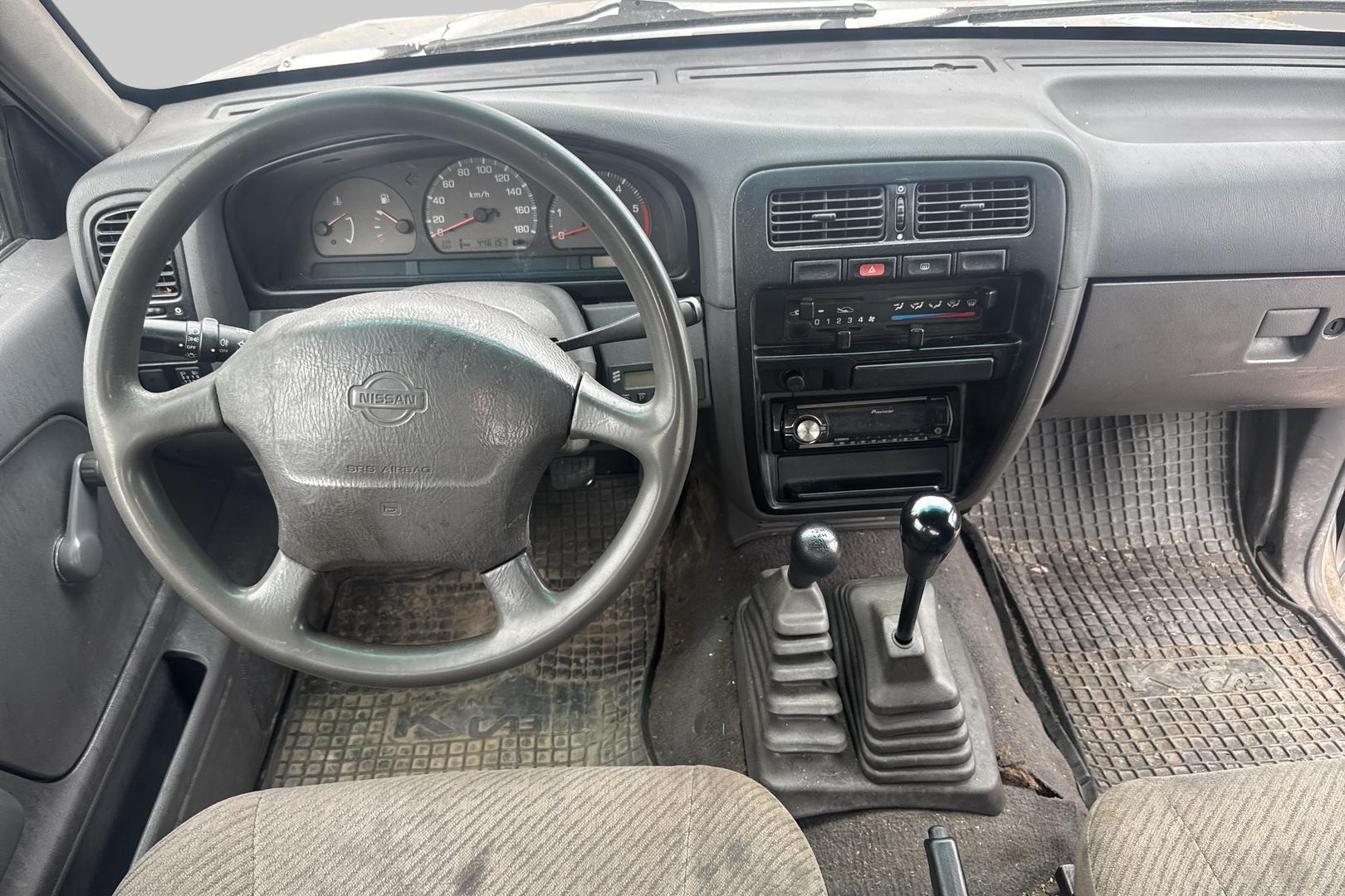 NISSAN Pick-up 1999