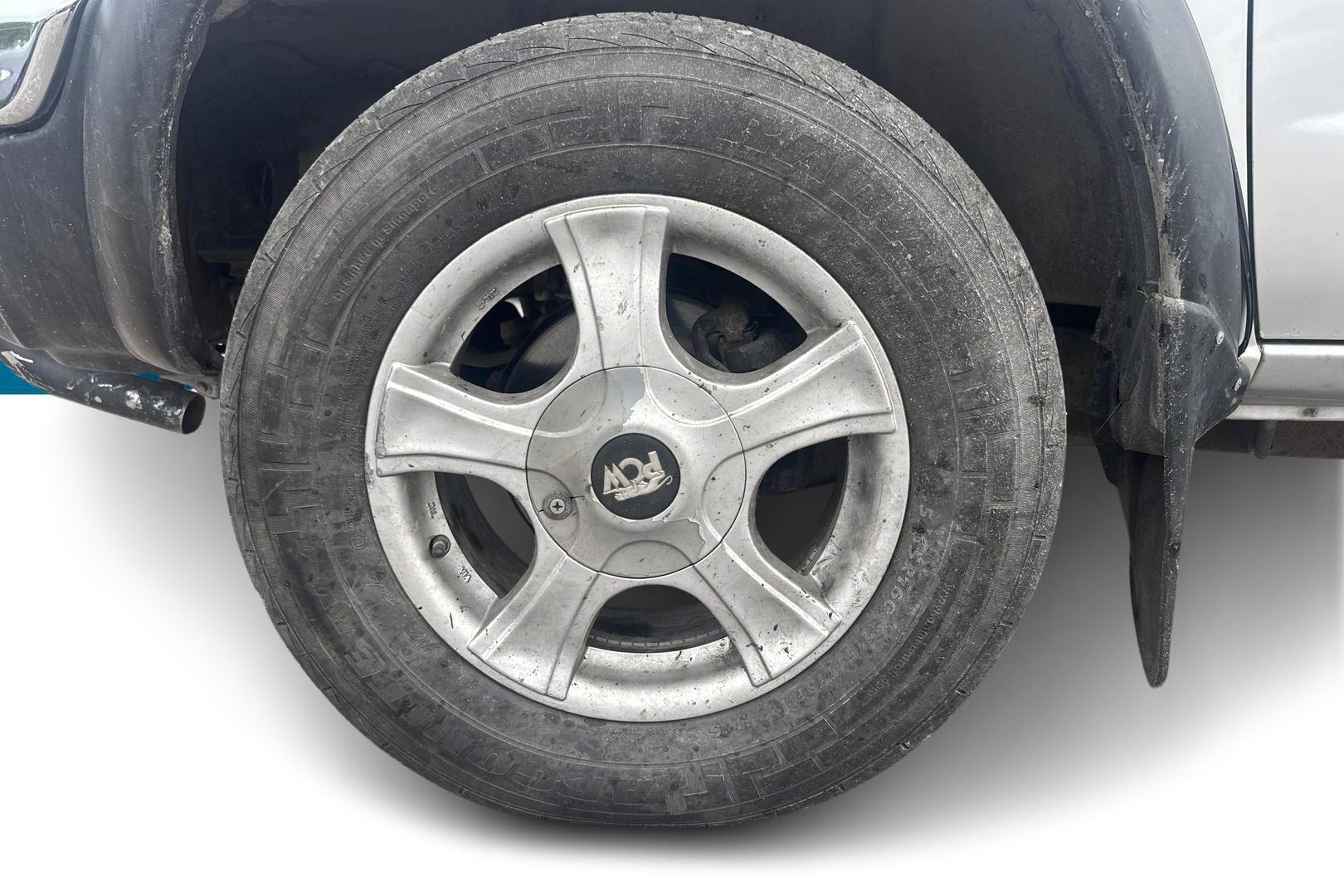 NISSAN Pick-up 1999