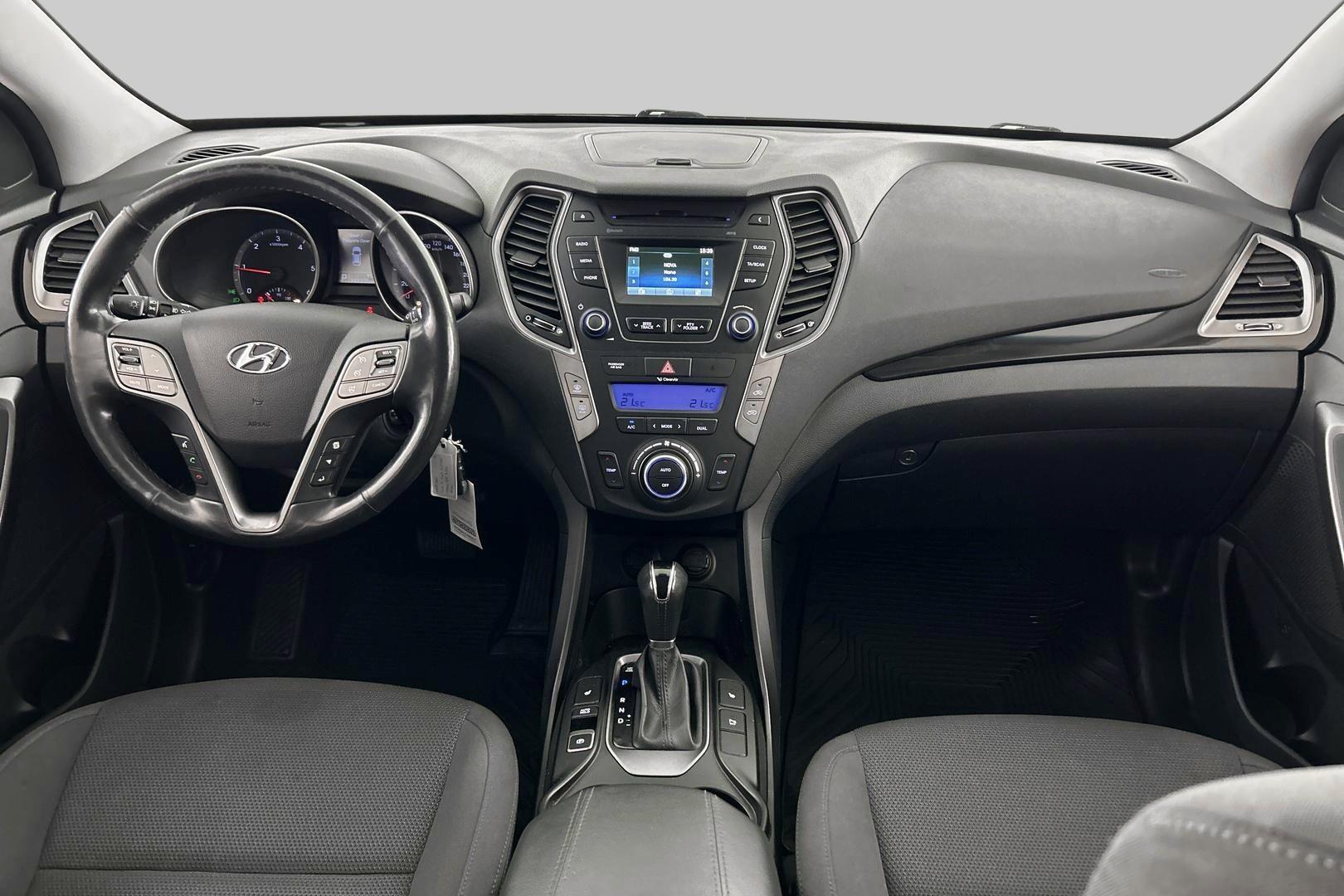 HYUNDAI Santa Fe 2016