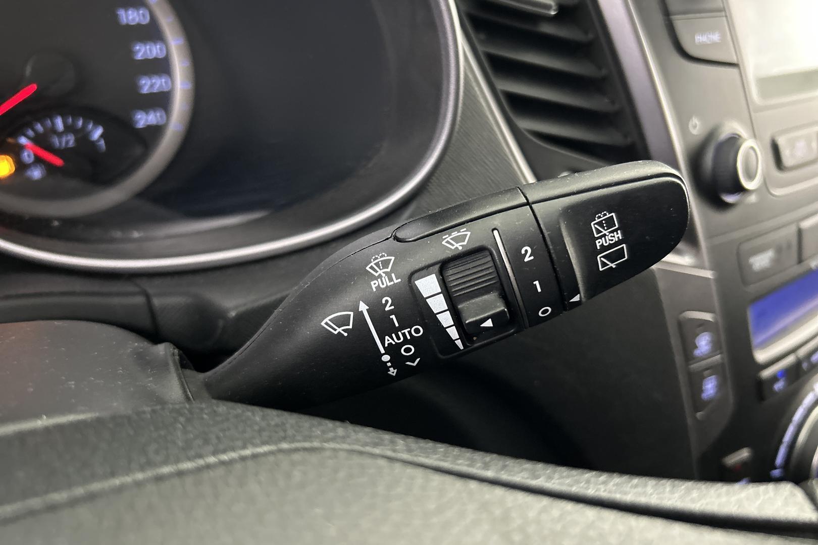 HYUNDAI Santa Fe 2016