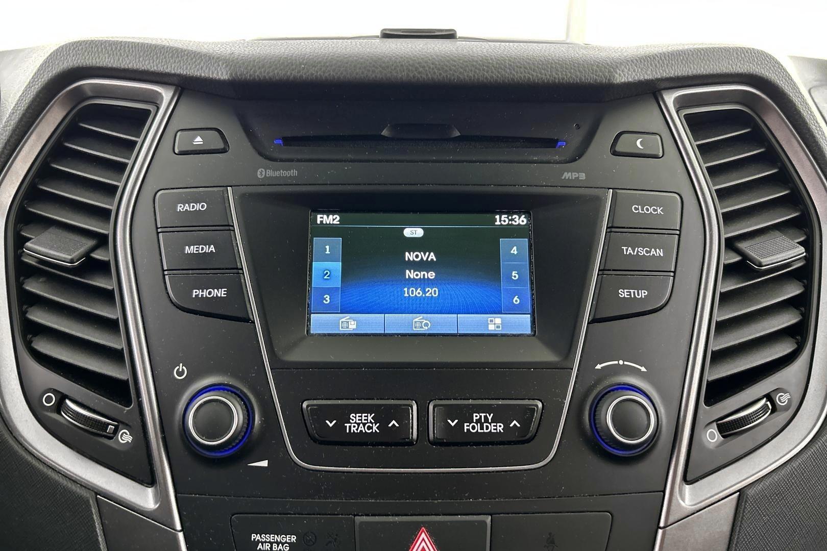 HYUNDAI Santa Fe 2016