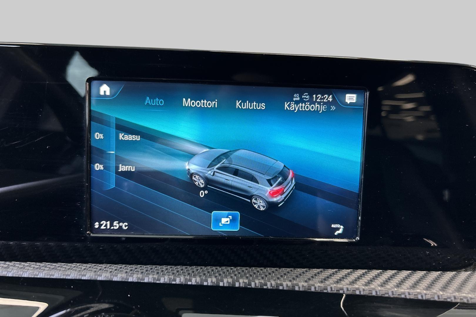 MERCEDES-BENZ A 2018