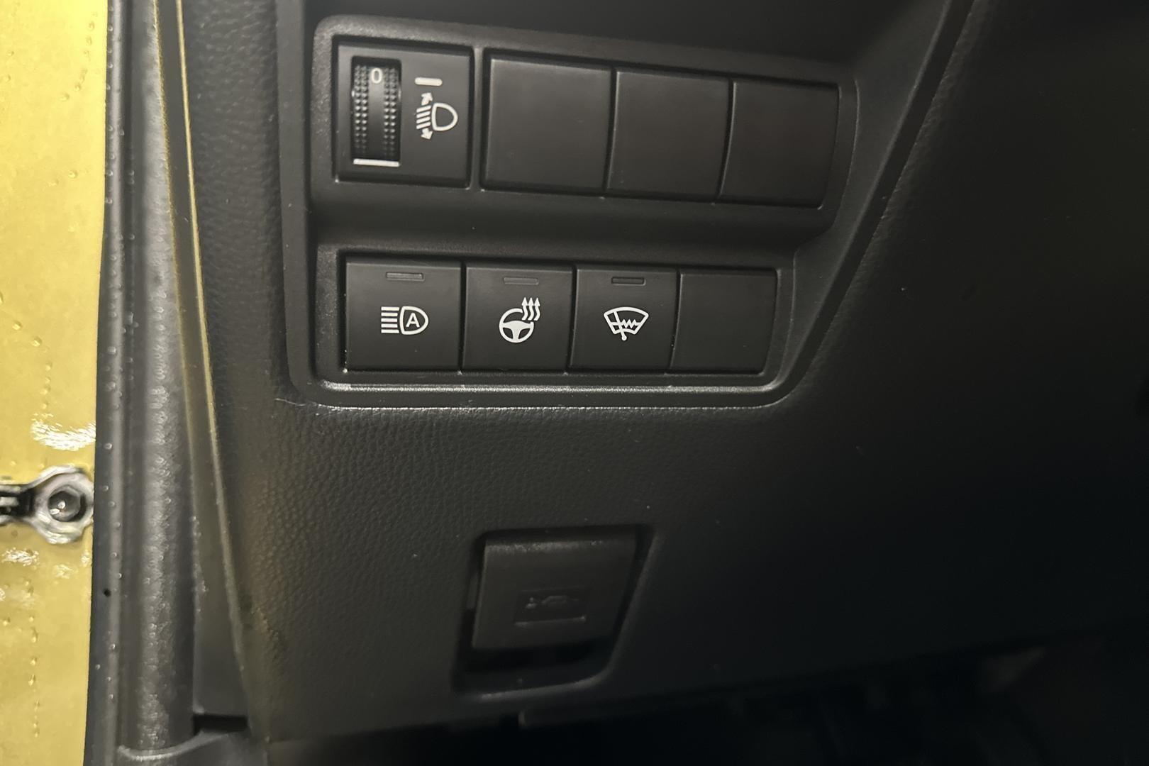 TOYOTA Yaris Cross 25