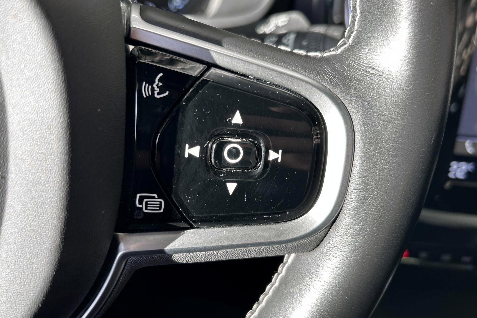 VOLVO V60 2019