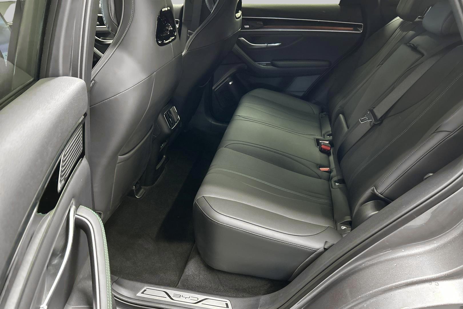 BYD Seal U 2025