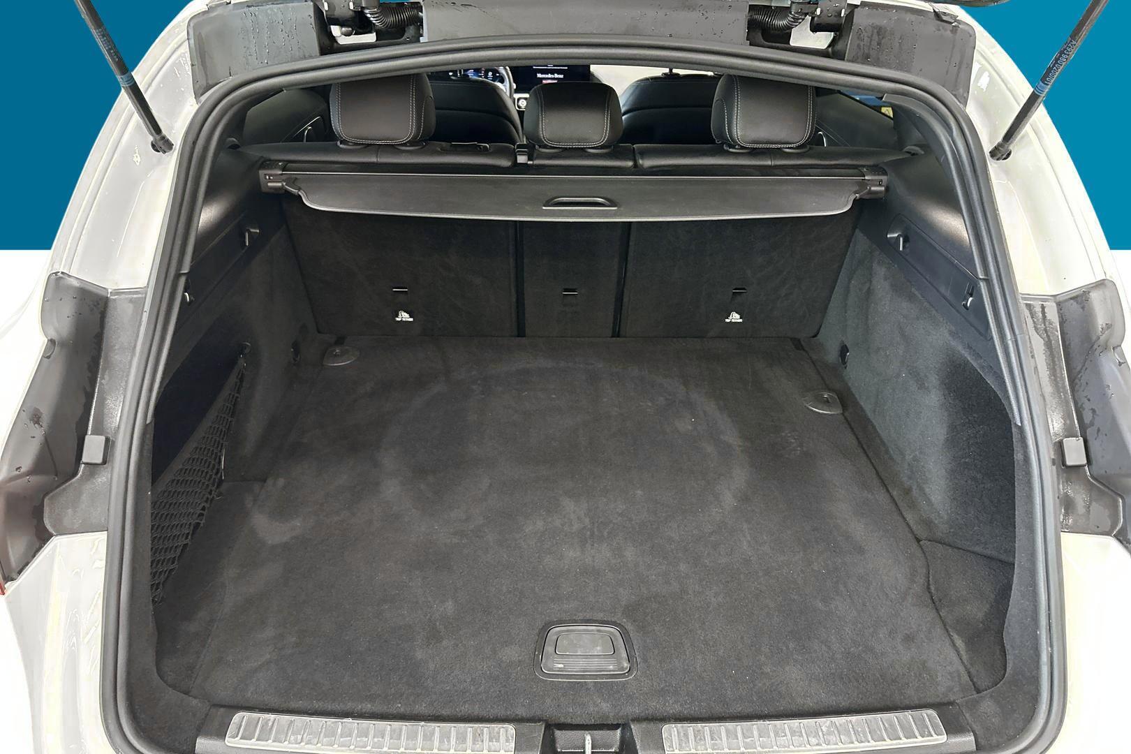 MERCEDES-BENZ EQC 2022