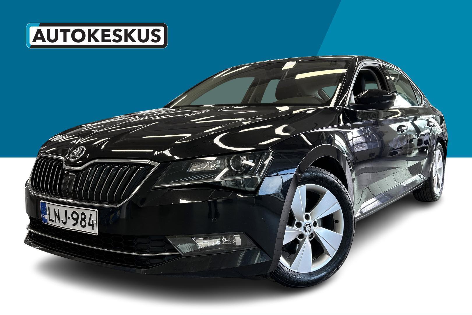 SKODA Superb 2016