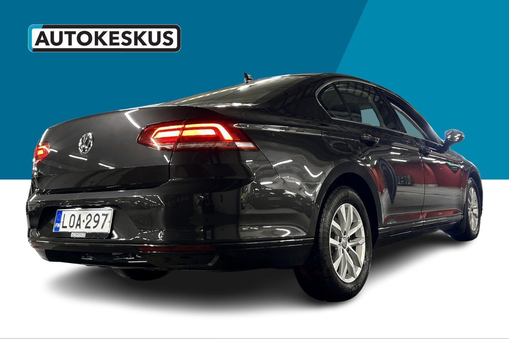 VOLKSWAGEN Passat 5