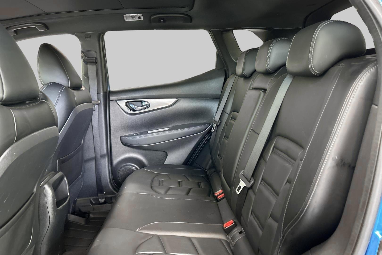 NISSAN Qashqai 2018