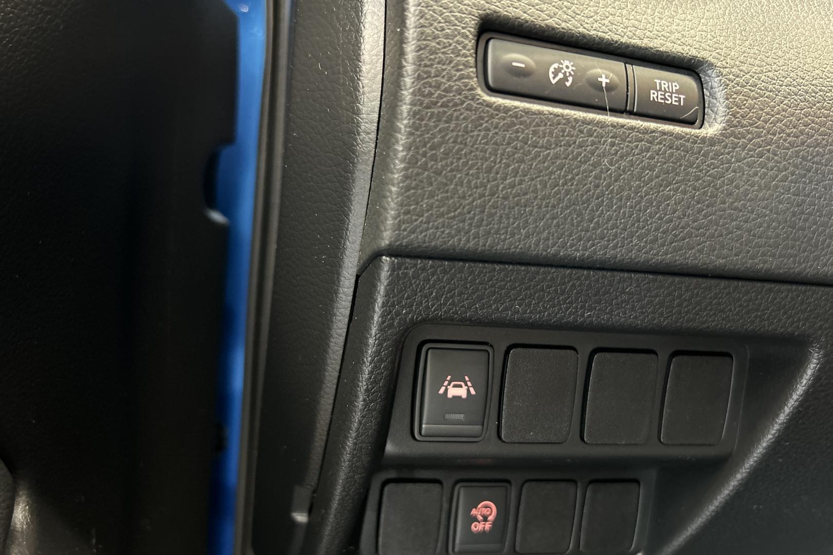NISSAN Qashqai 2018