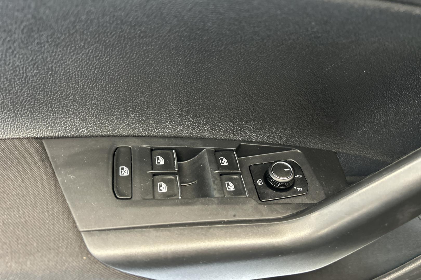 VOLKSWAGEN Polo 2018