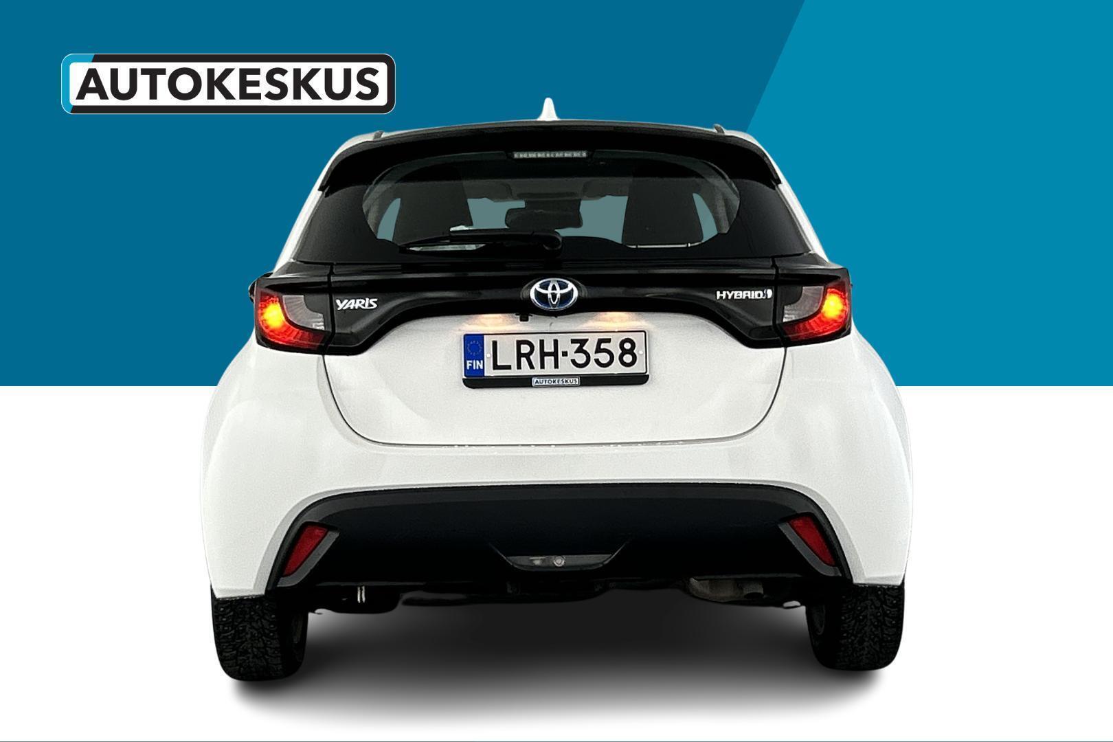 TOYOTA Yaris 2022