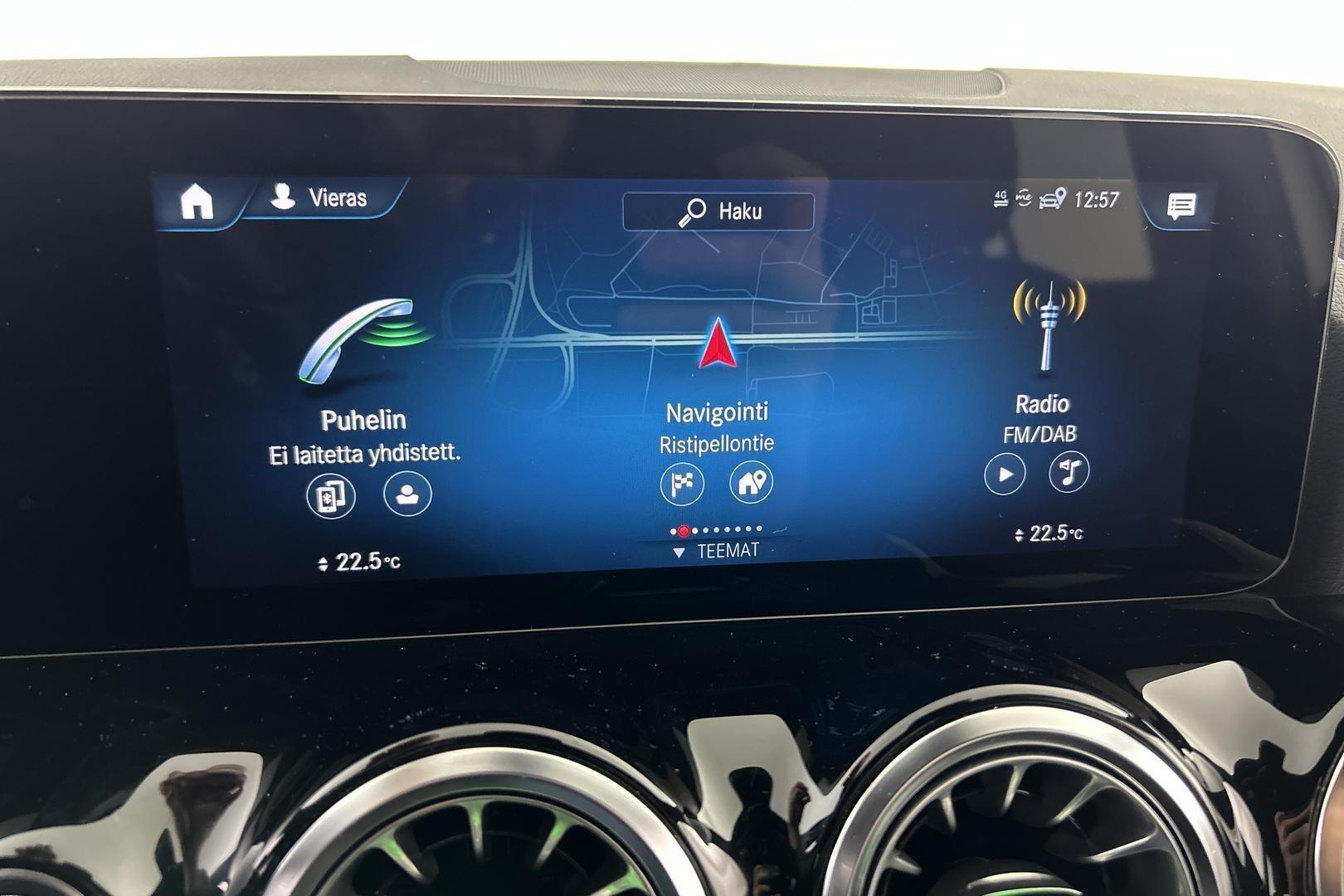 MERCEDES-BENZ EQA 2024