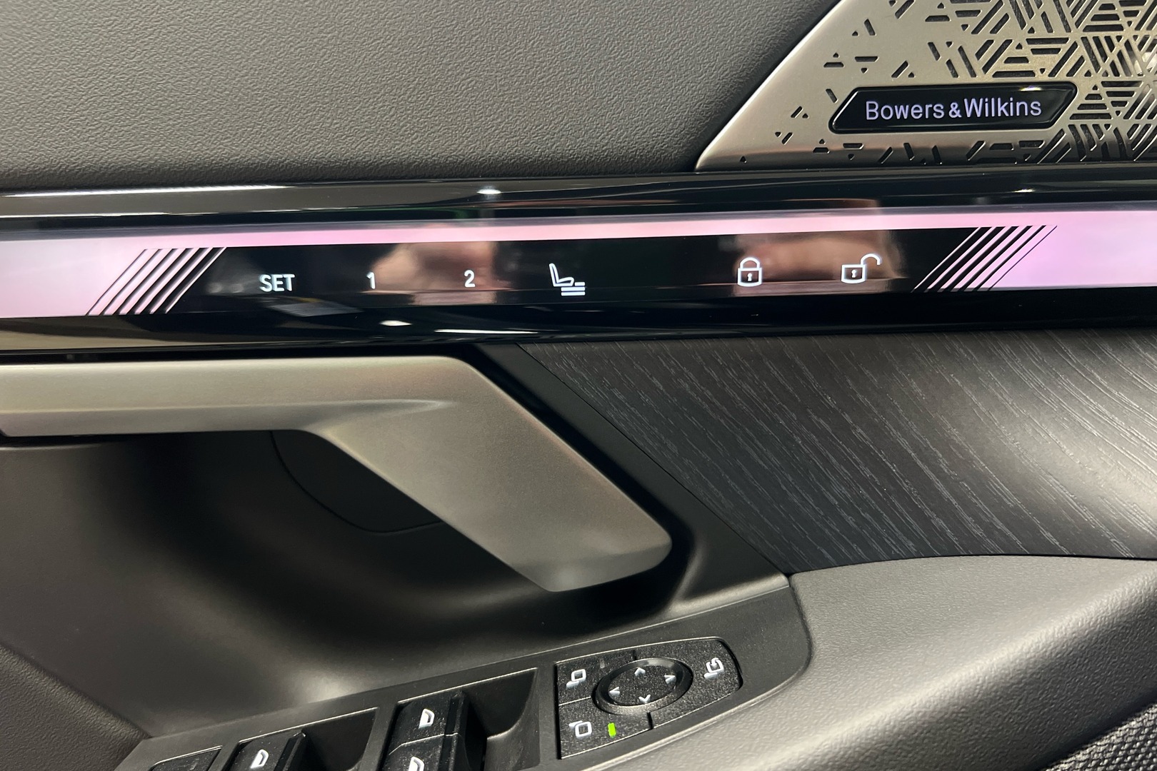 BMW i5 17