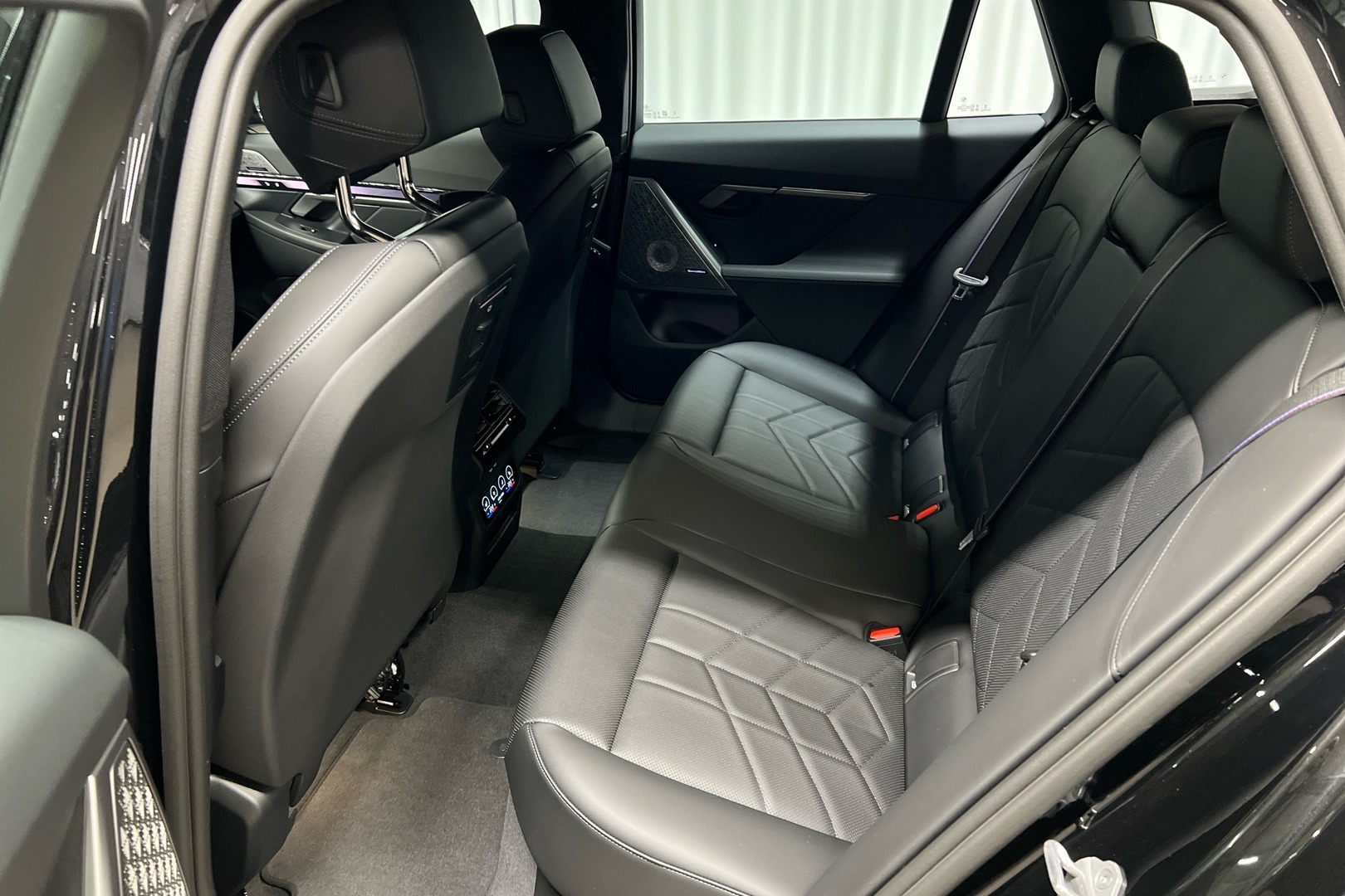 BMW i5 9