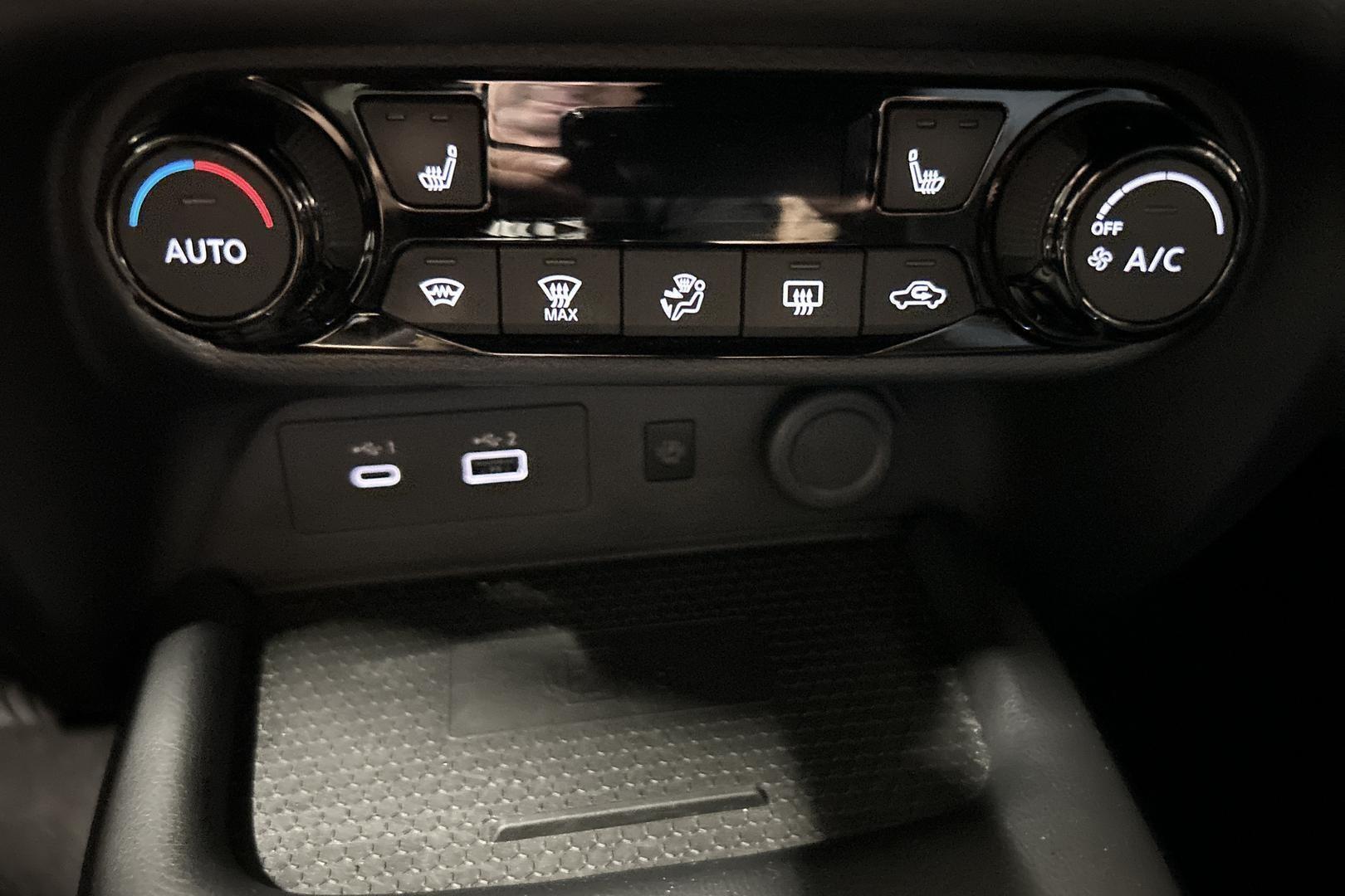 NISSAN Juke 22