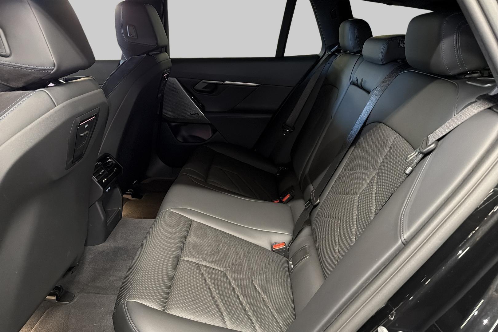 BMW i5 2026
