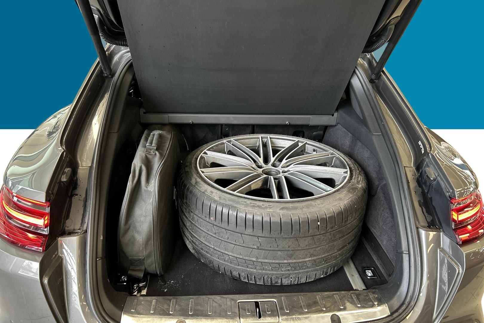 PORSCHE Panamera 2018