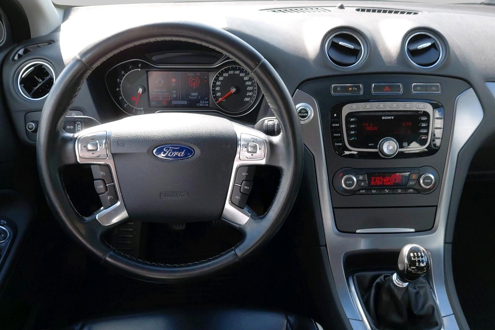 FORD Mondeo 2012
