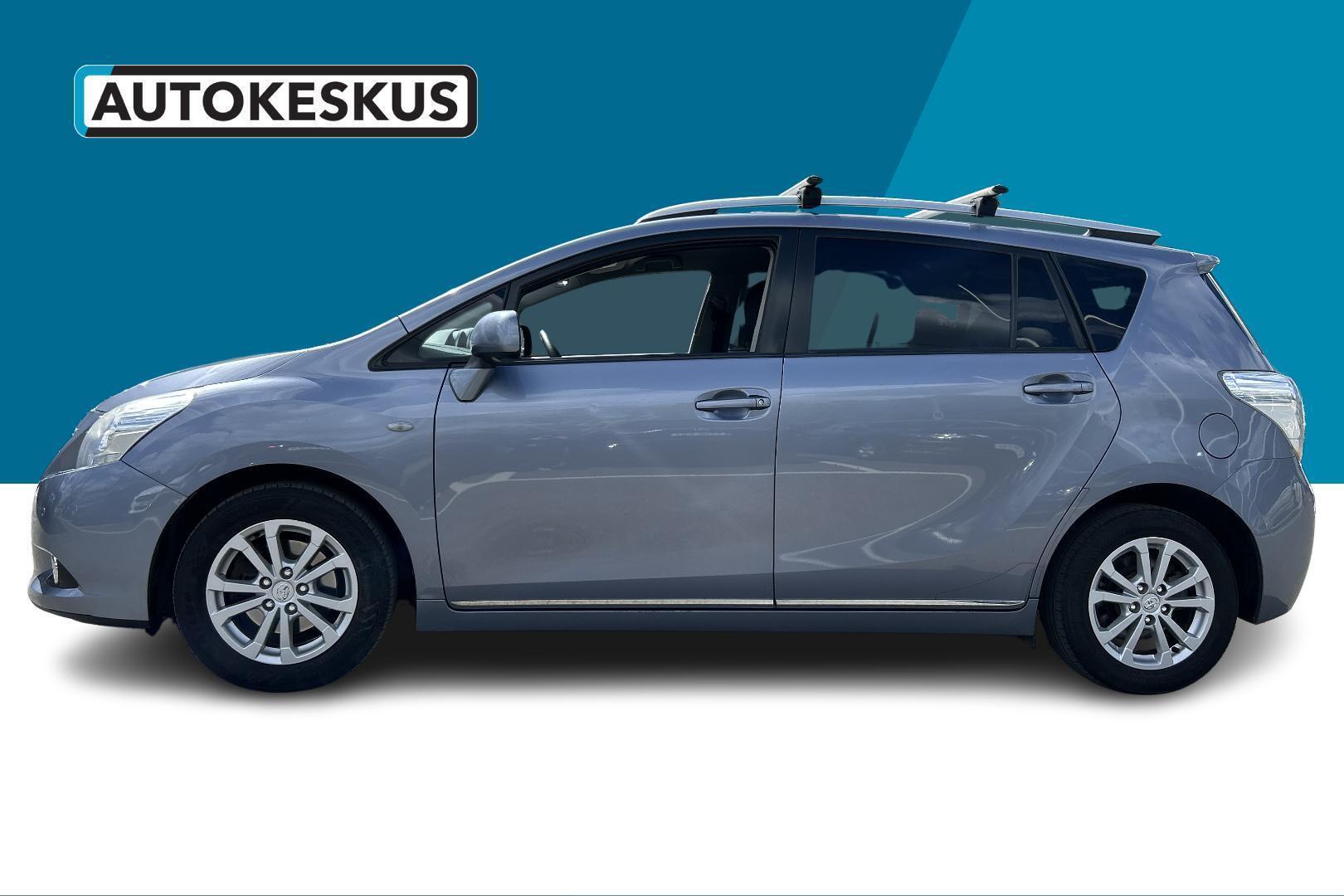 TOYOTA Verso 2013
