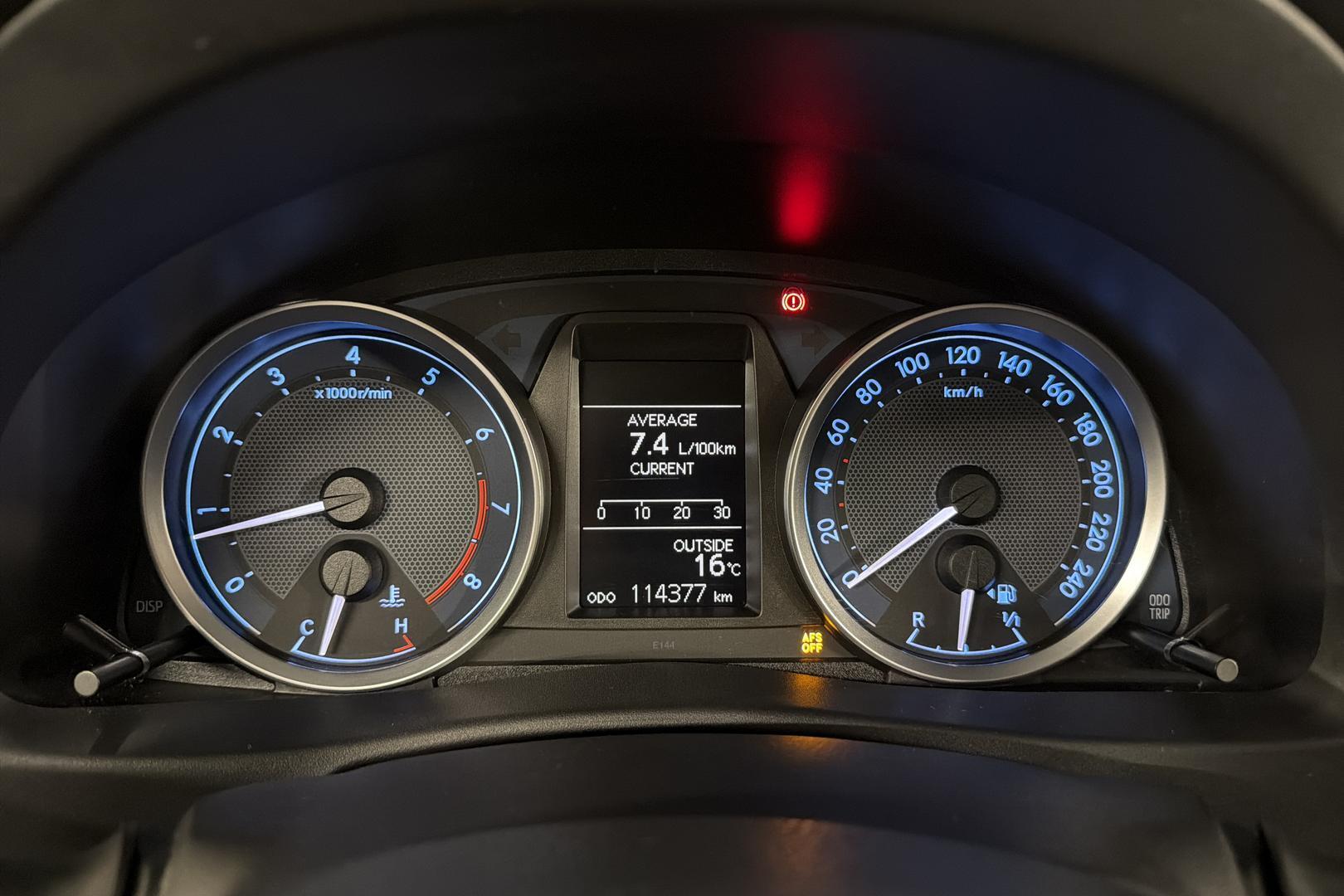 TOYOTA Auris 2013
