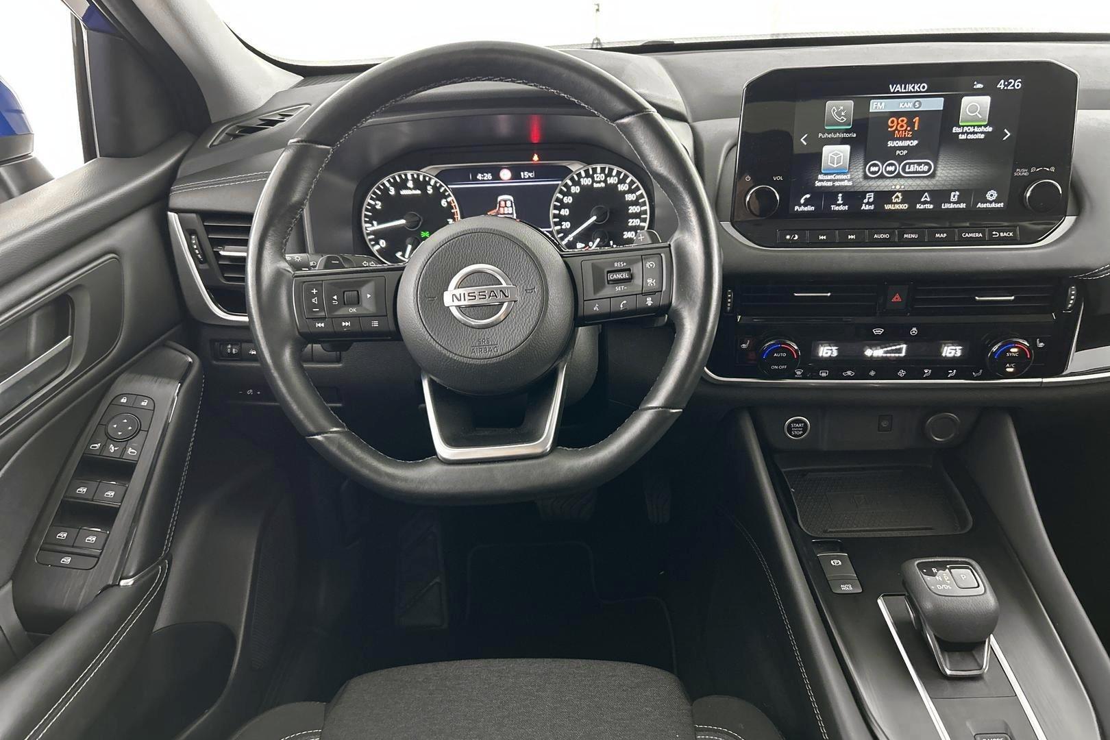 NISSAN Qashqai 2022