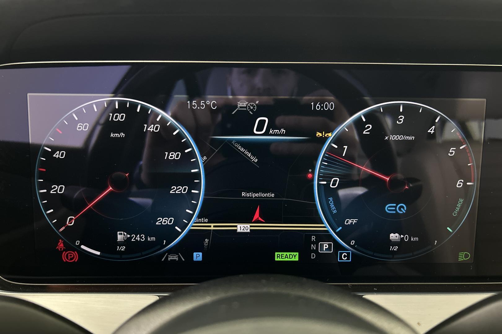 MERCEDES-BENZ E 2023