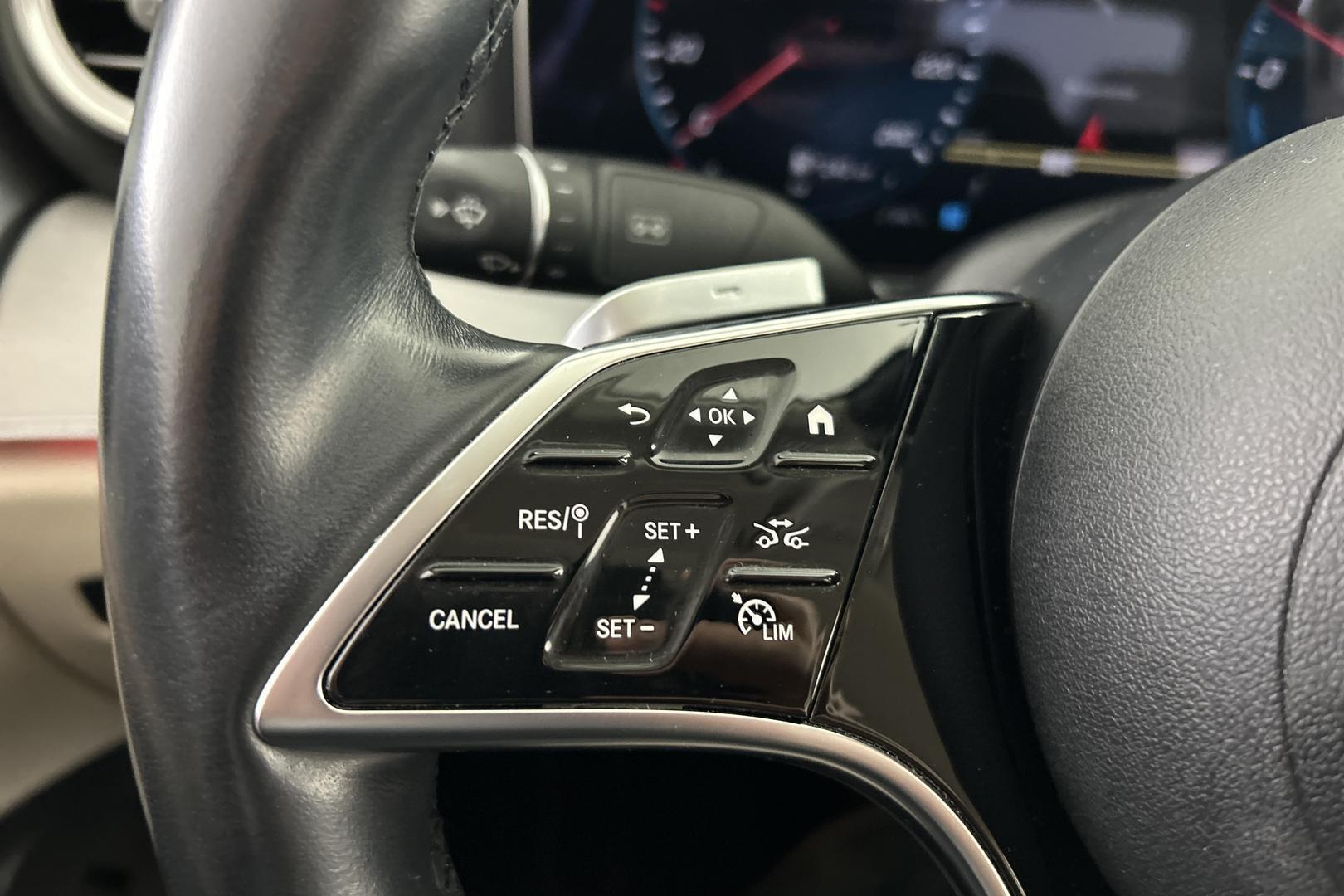 MERCEDES-BENZ E 2023