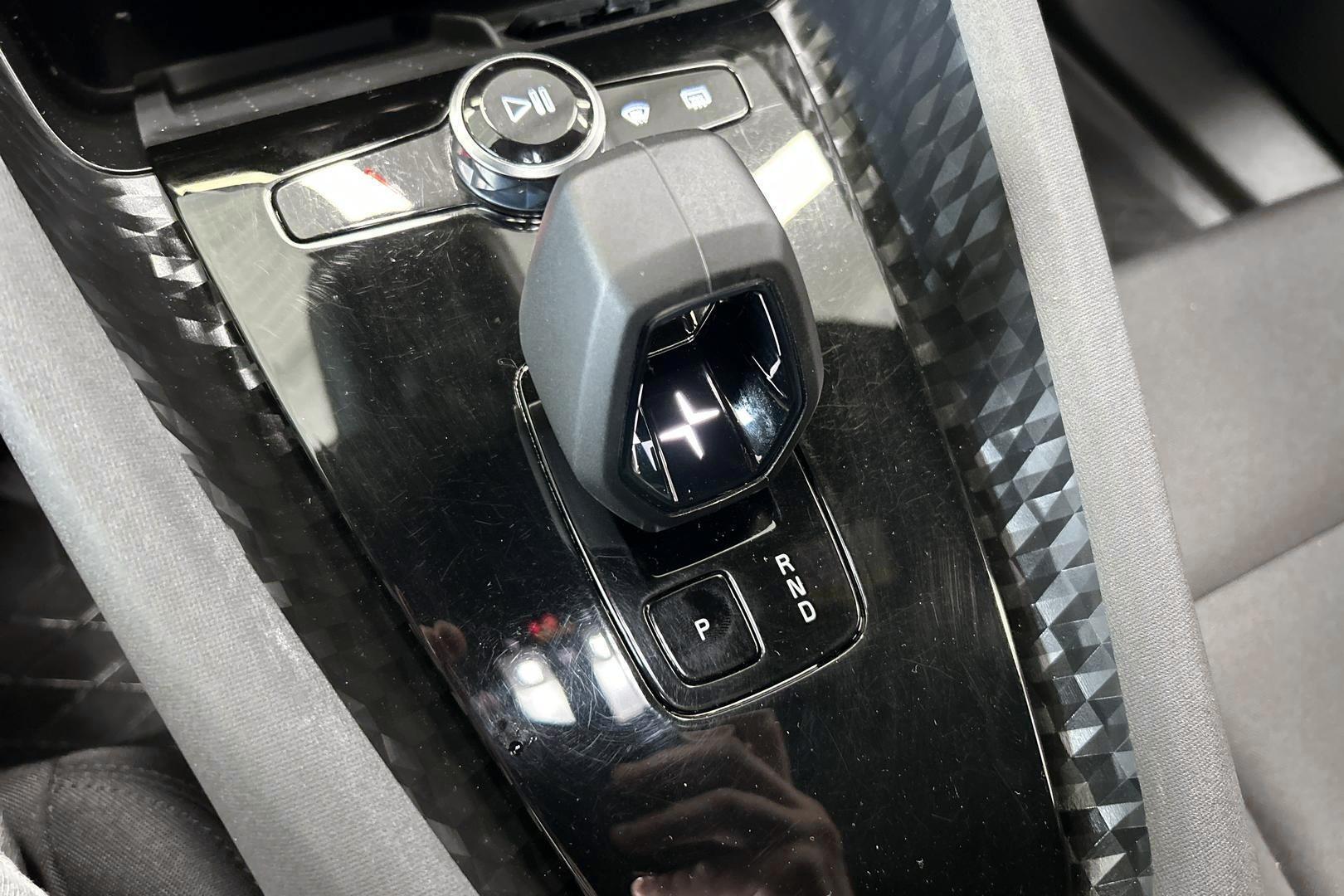 POLESTAR 2 2023