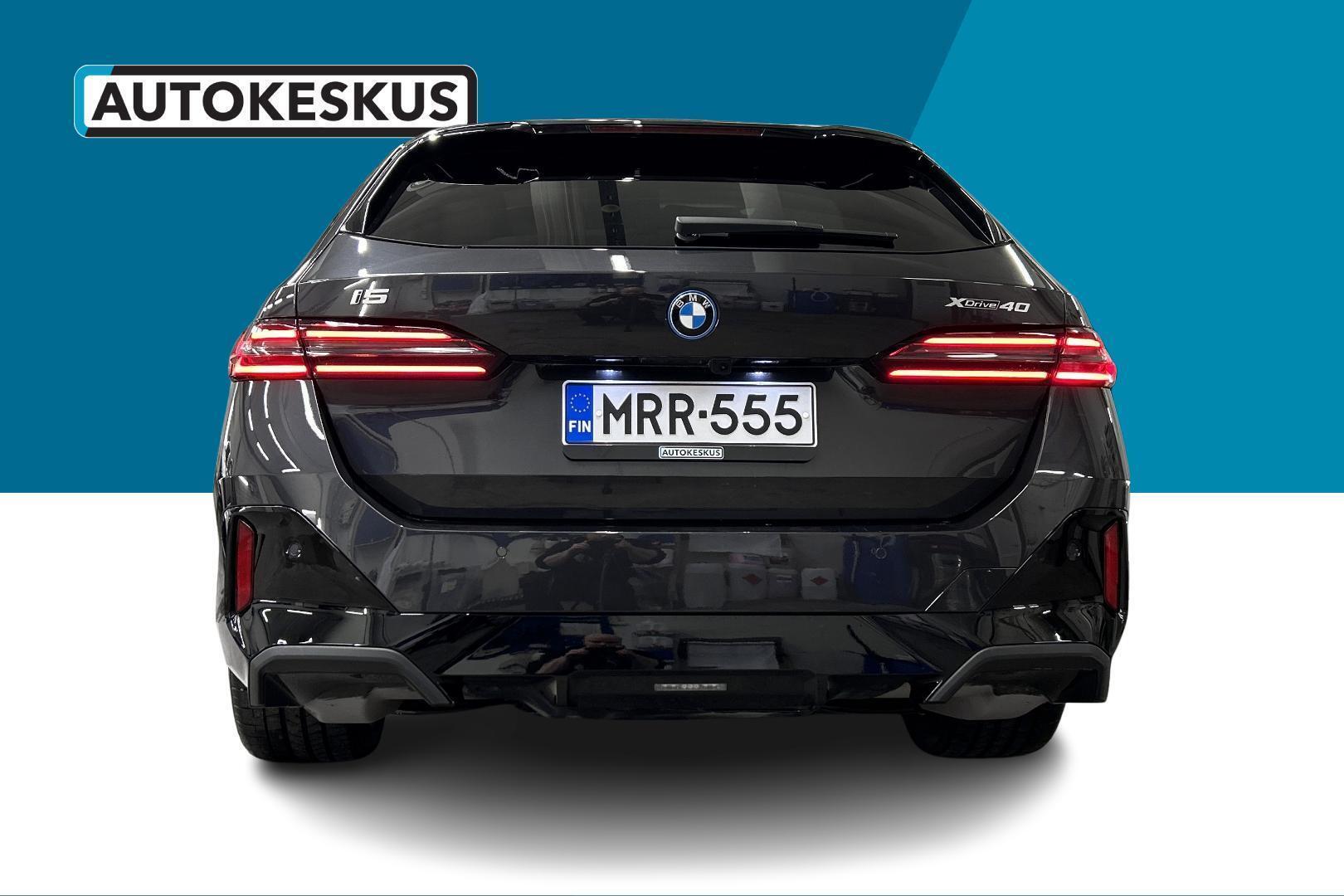 BMW i5 2026