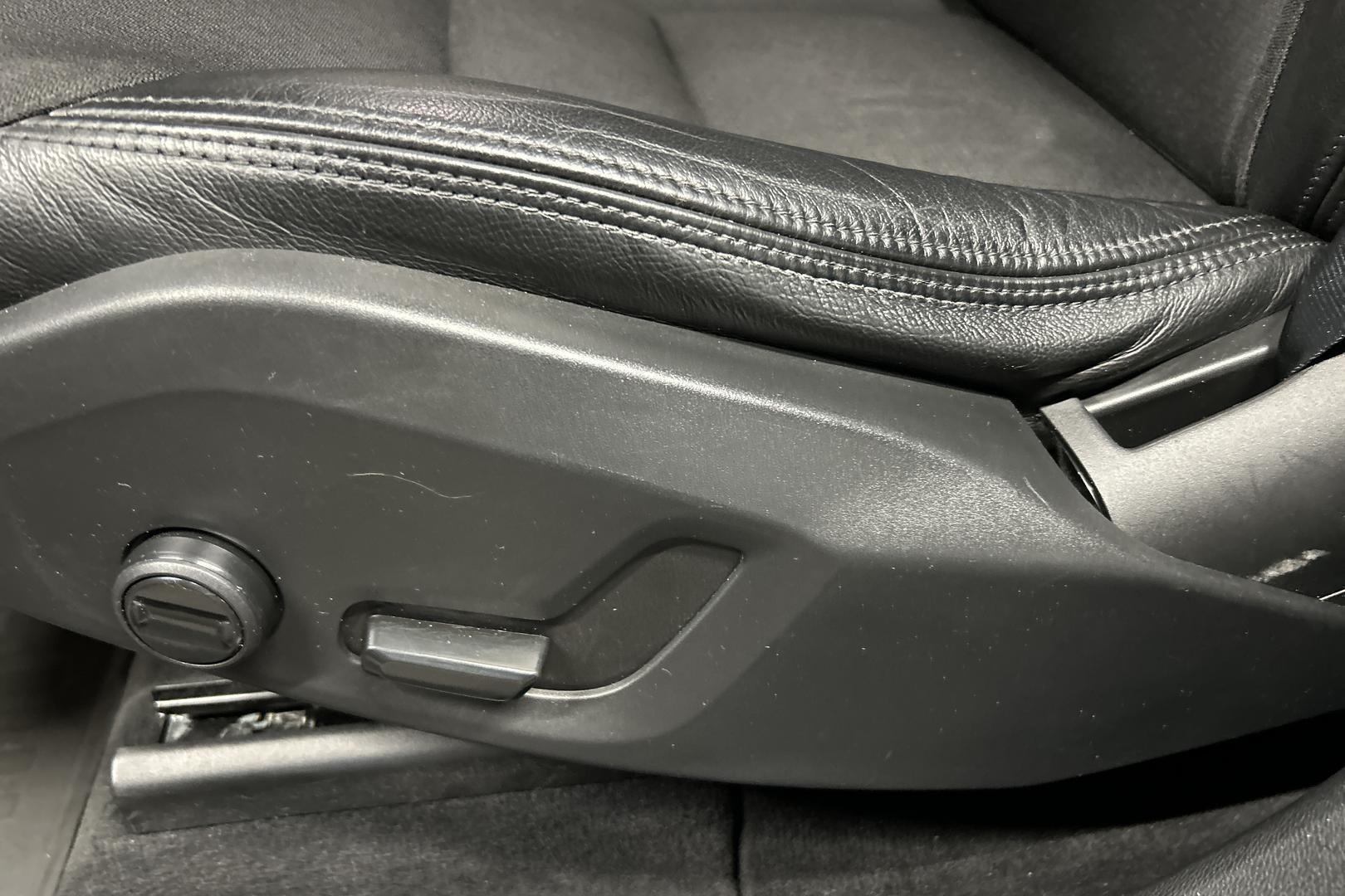 VOLVO XC60 2020