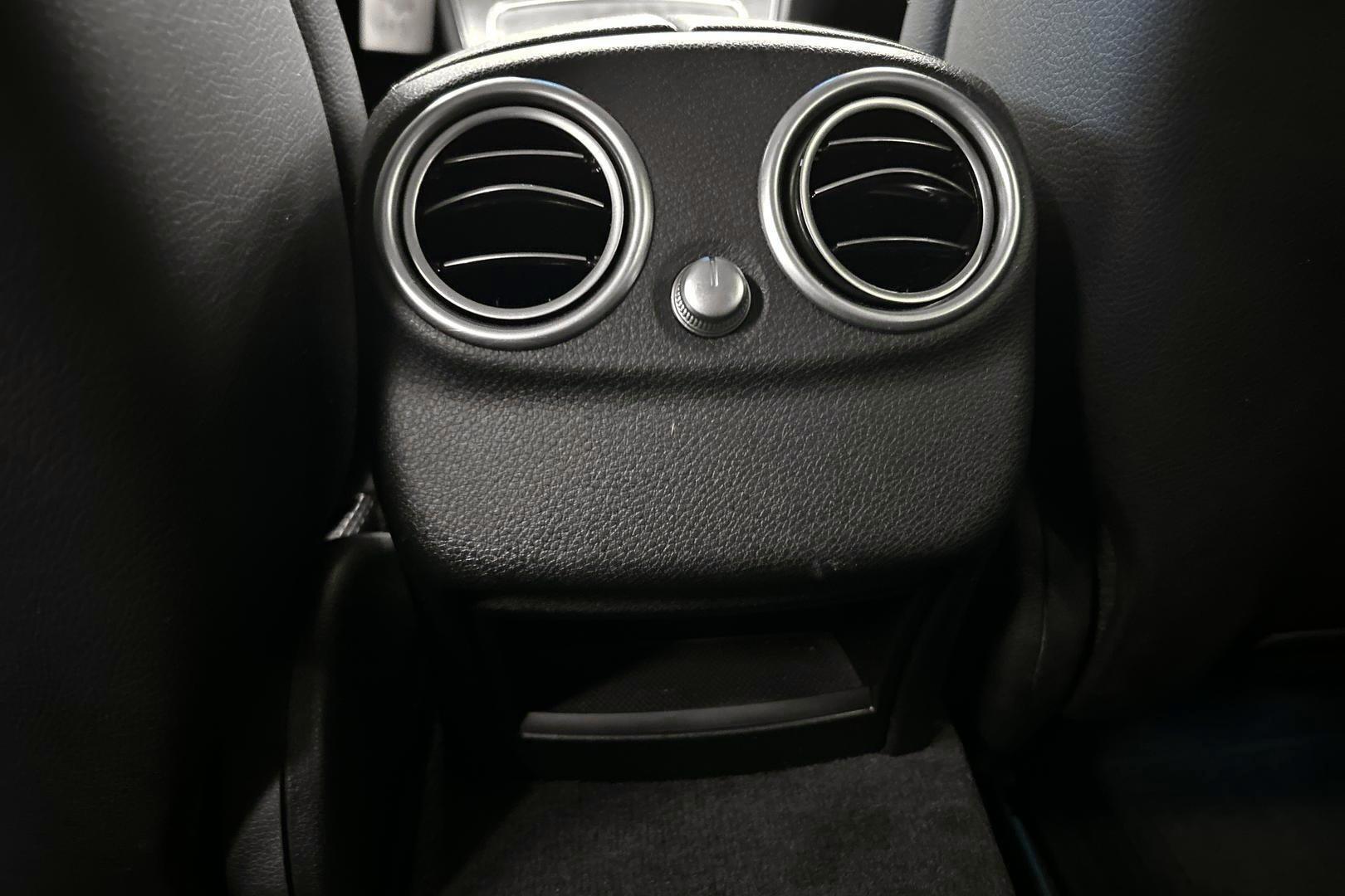 MERCEDES-BENZ C 2018