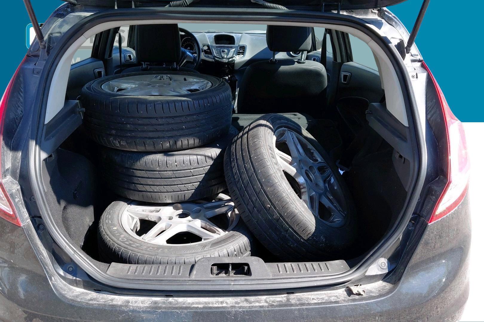 FORD Fiesta 2015
