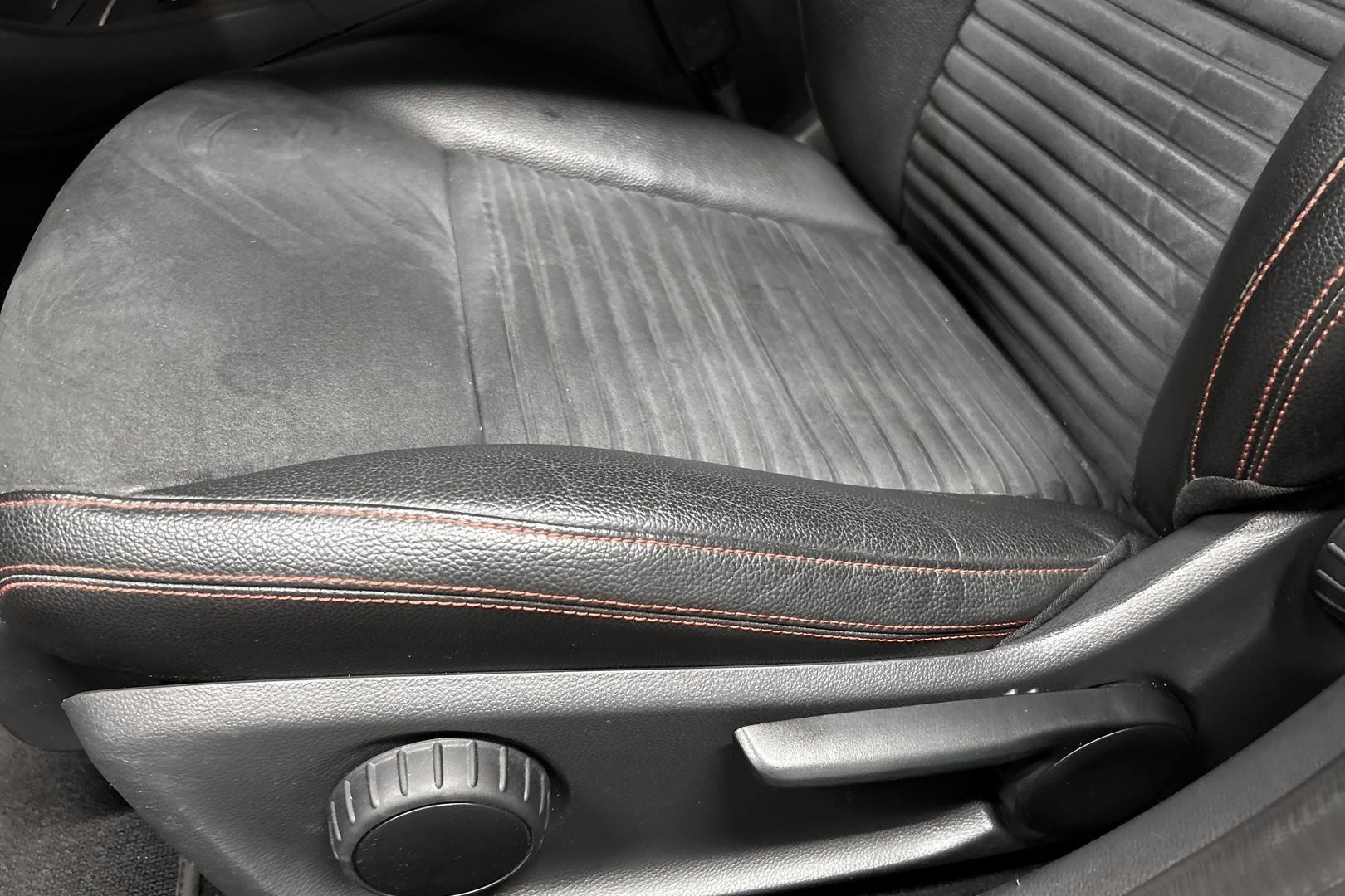 MERCEDES-BENZ A 45 AMG 2015