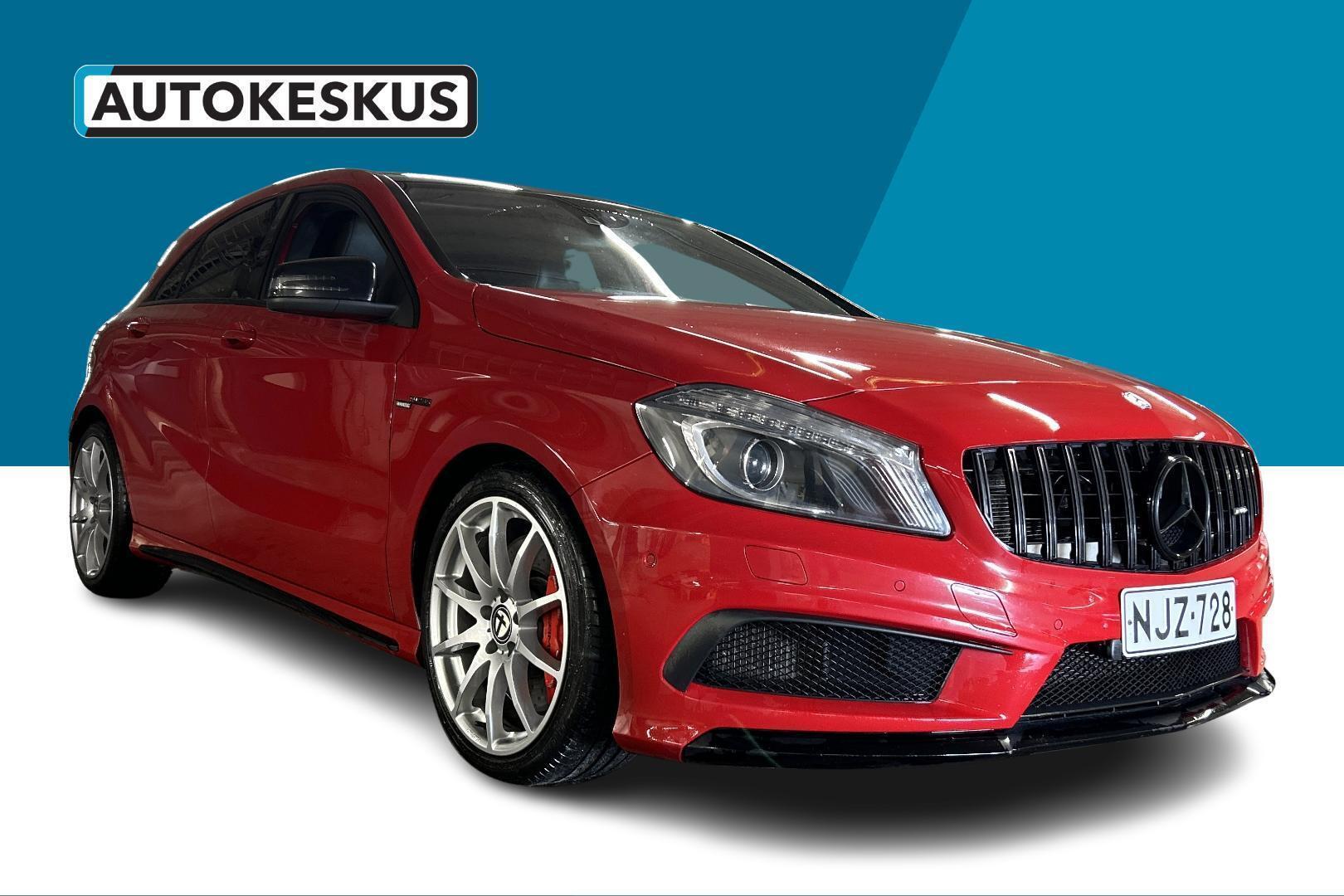 MERCEDES-BENZ A 45 AMG 2015