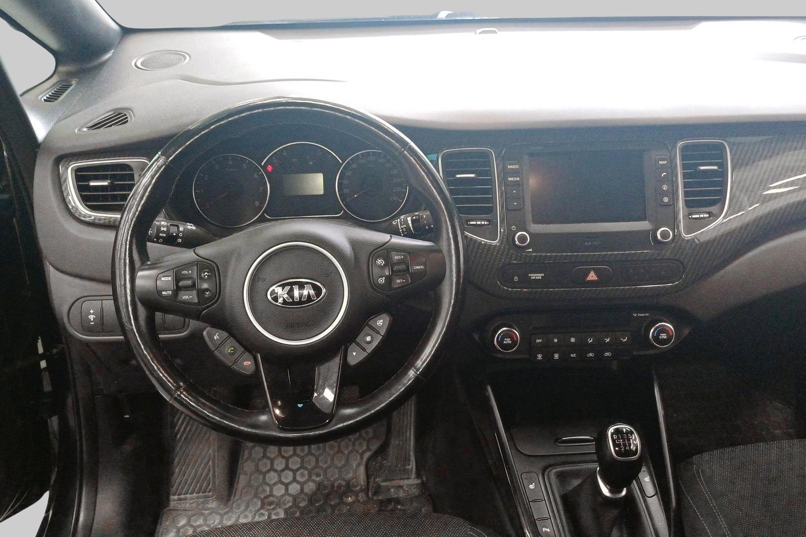 KIA Carens 2017