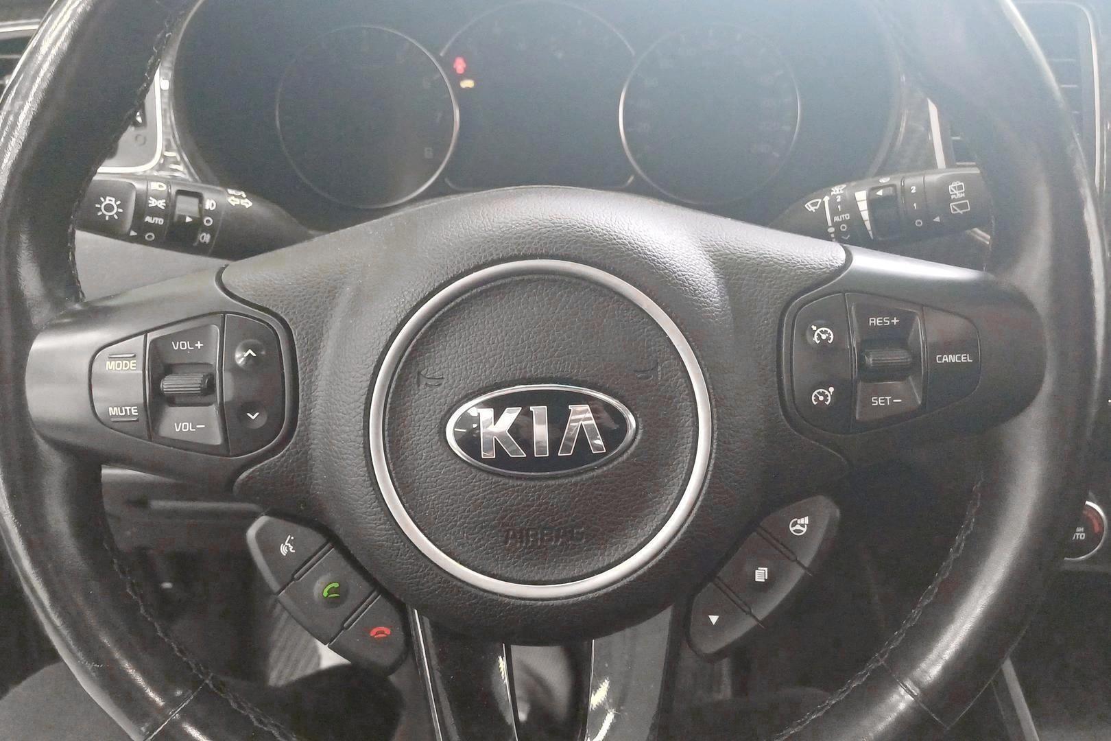 KIA Carens 2017