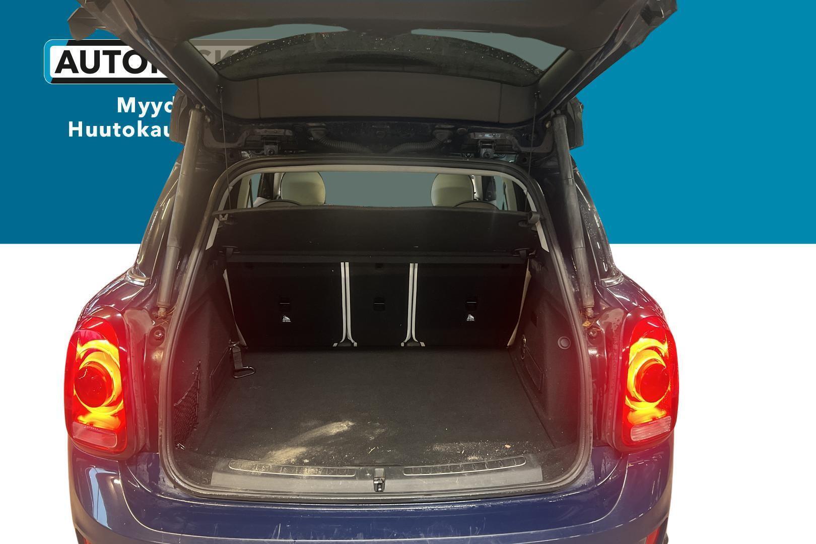 MINI Countryman 12
