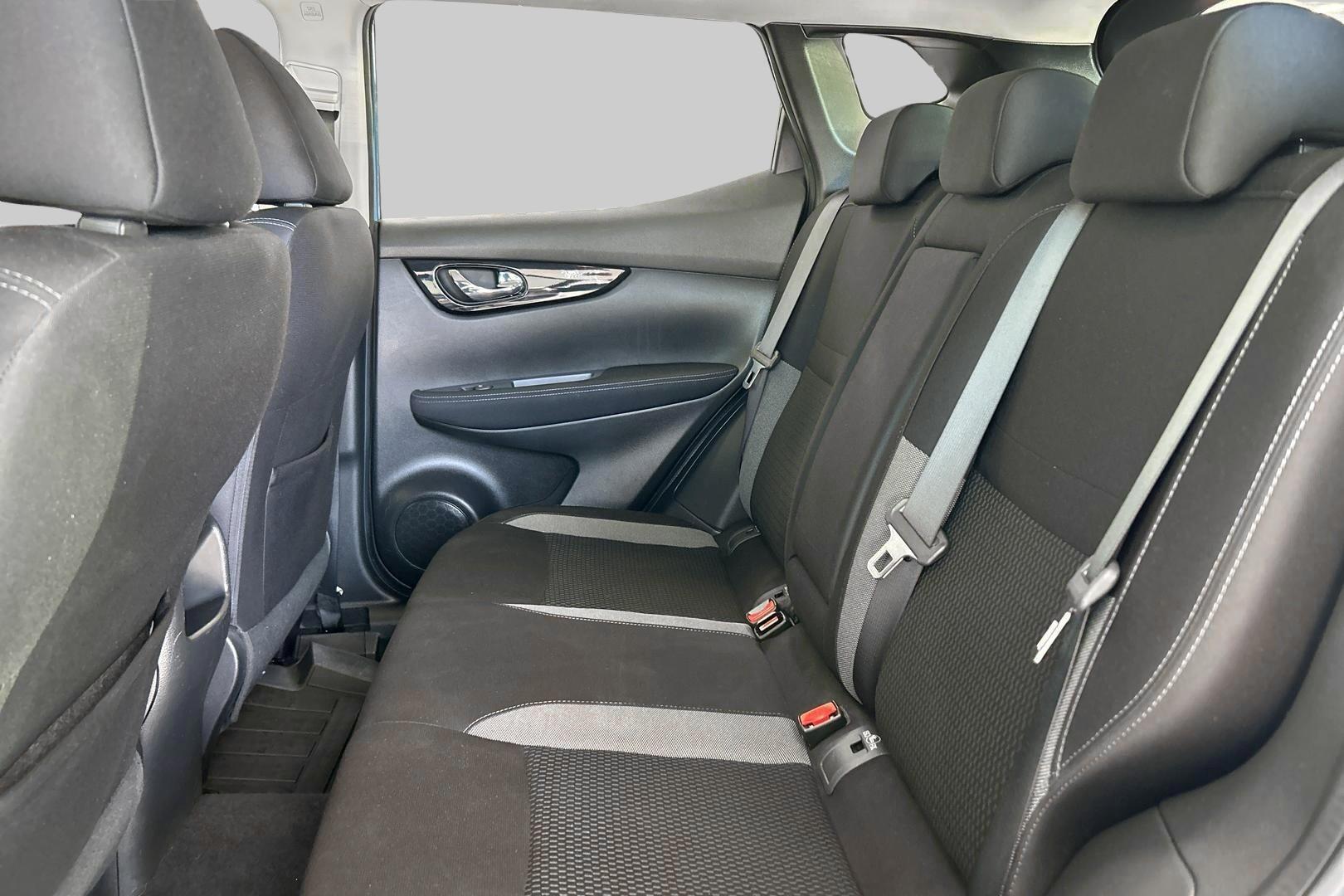 NISSAN Qashqai 2018