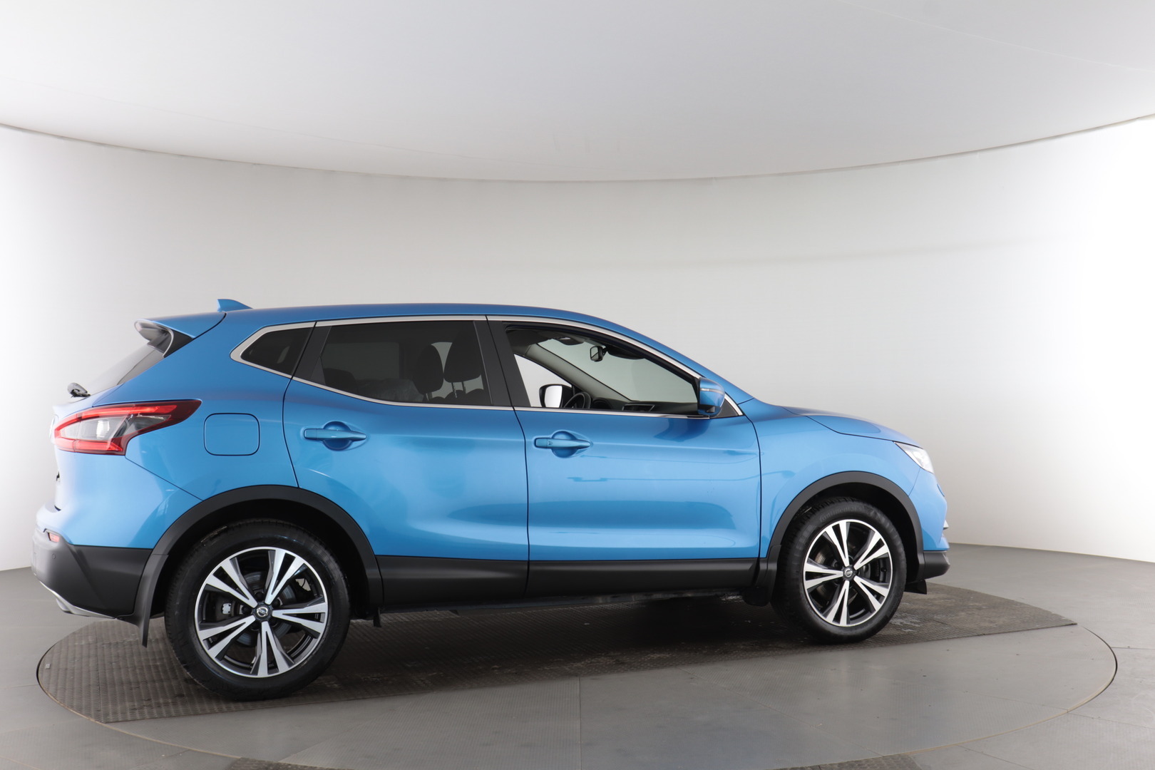 NISSAN Qashqai 2019
